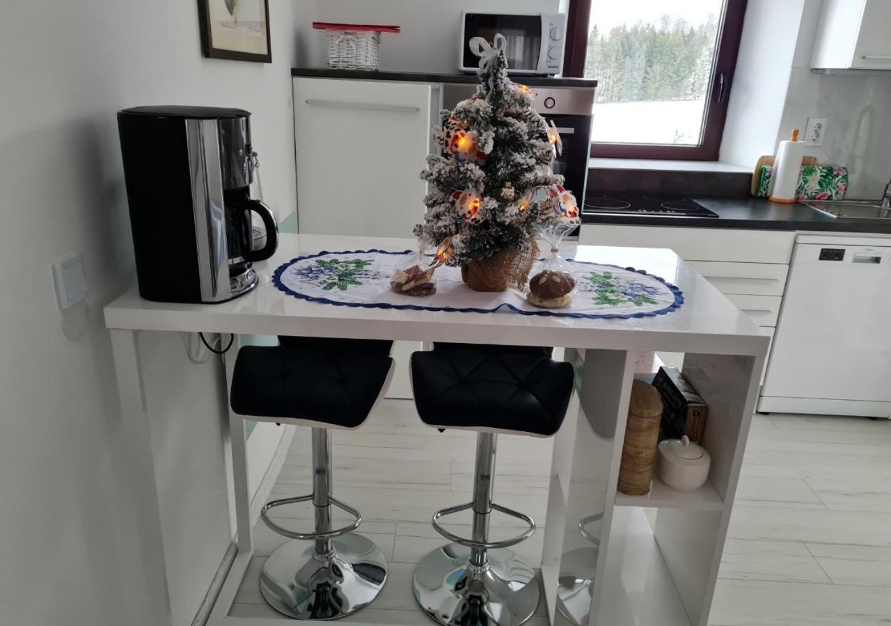 Ferien- Und Businesswohnung Relax Im Ersten Stock Sonnen Bagian luar foto